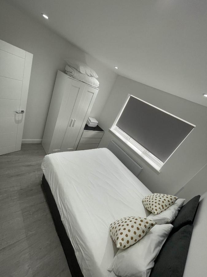 London Dagenham Apartments Extérieur photo